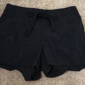 Lululemon Sprung Break Away shorts